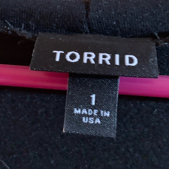 Torrid super soft asymmetrical hemline tunic - Picture 5 of 7